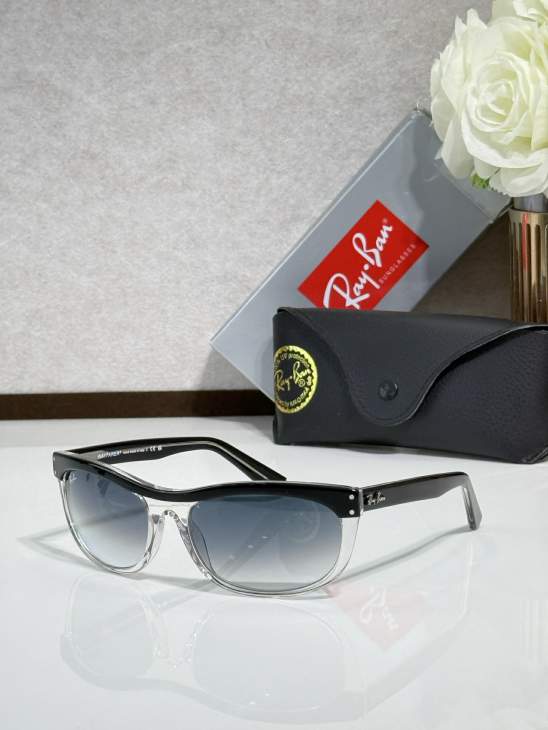Picture of Ray-Ban Sunglasses _SKUfw77817125fw